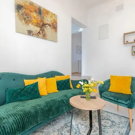 Apartments By The Sea Sumartin, Brac - 2937